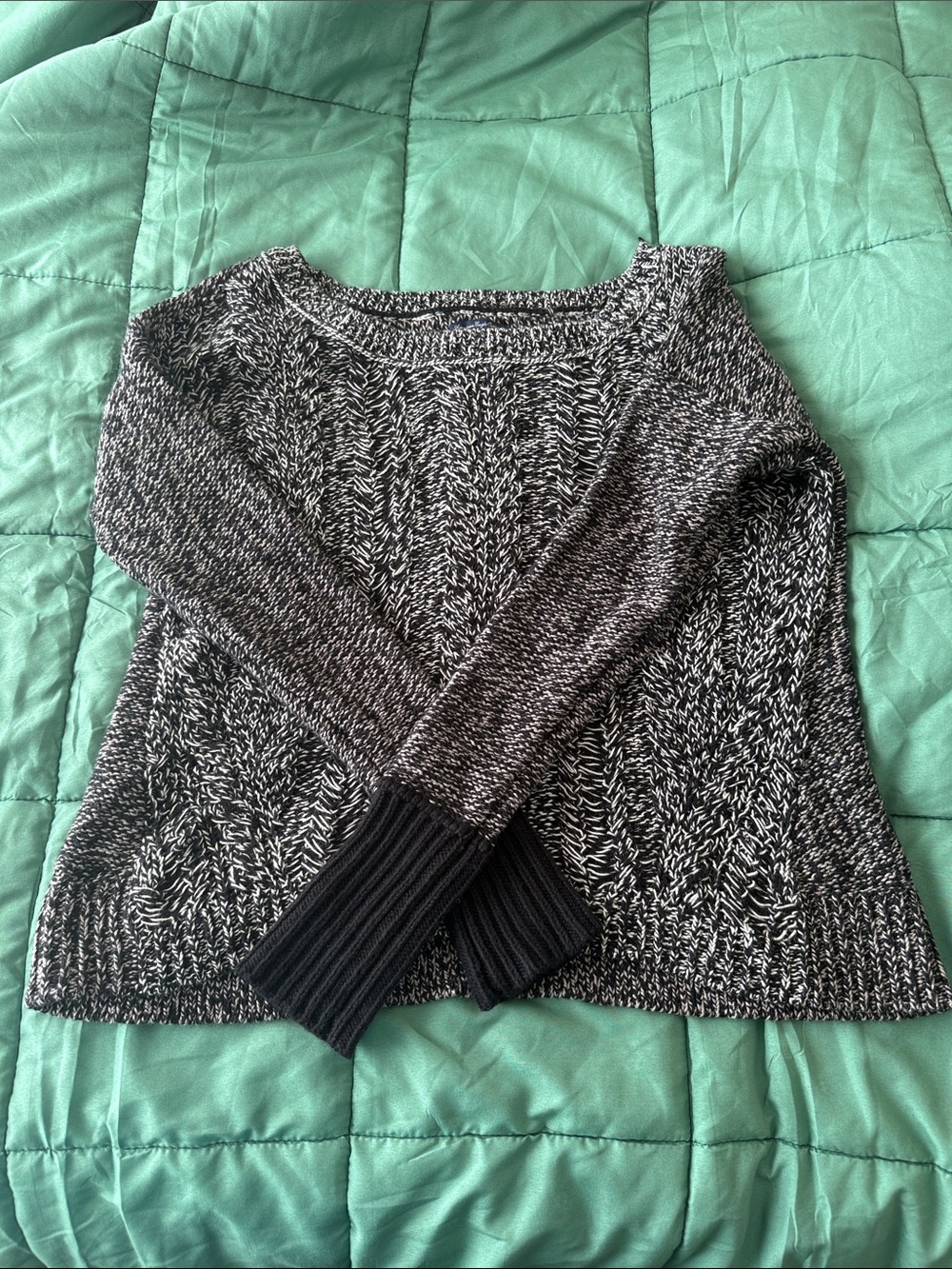 American Eagle Outfitters Black & White Marled Crew Neck Sweater